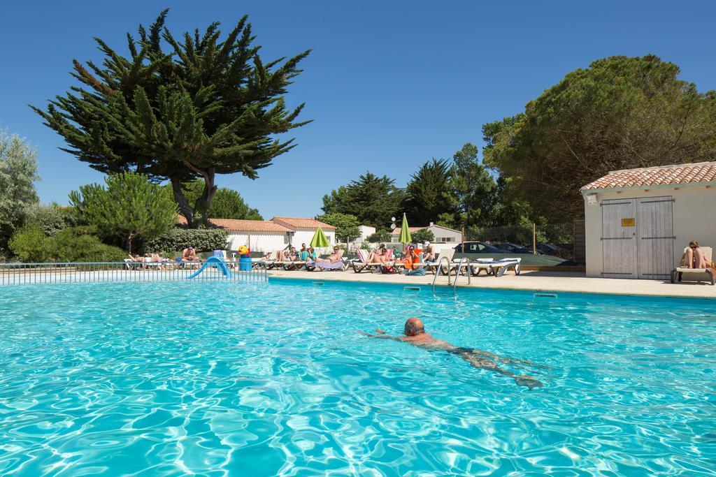 Camping Le Suroit Le Bois-Plage-en-Ré Exterior foto